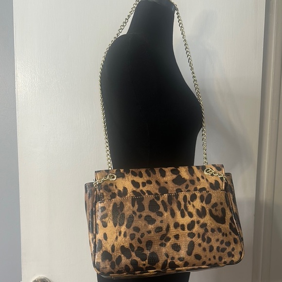 Anne Klein Leopard Print Shoulder Bag - Picture 2 of 4